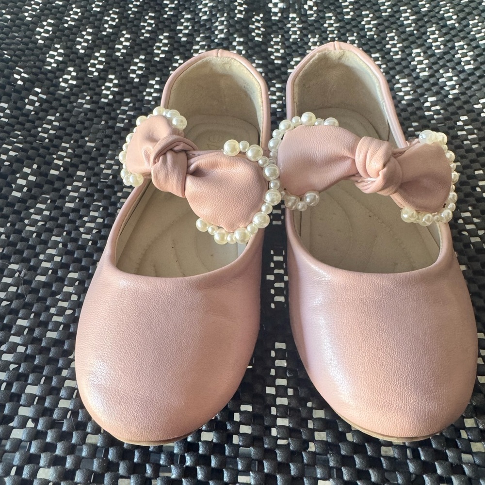 Dream Pairs Blush Pearl Bow Kids Dress Shoes